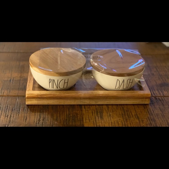 RAE DUNN pinch & dash bowl w wooden lid - Picture 2 of 4